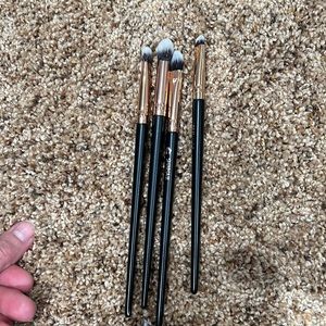 New Shaina B eye brushes